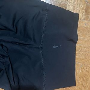 Nike tights/leggings size small